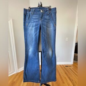 True Religion size 31 denim blue jeans flare y2k casual pocket logo festival
